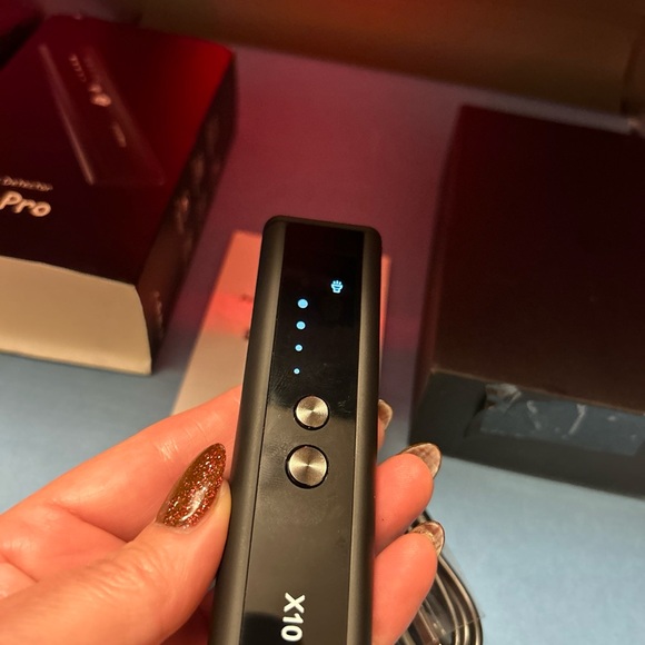 Hidden Camera Detectors X10 Pro, Accurate Anti Spy Camera/ Bug Sweeper/ GPS Trac - Picture 4 of 15